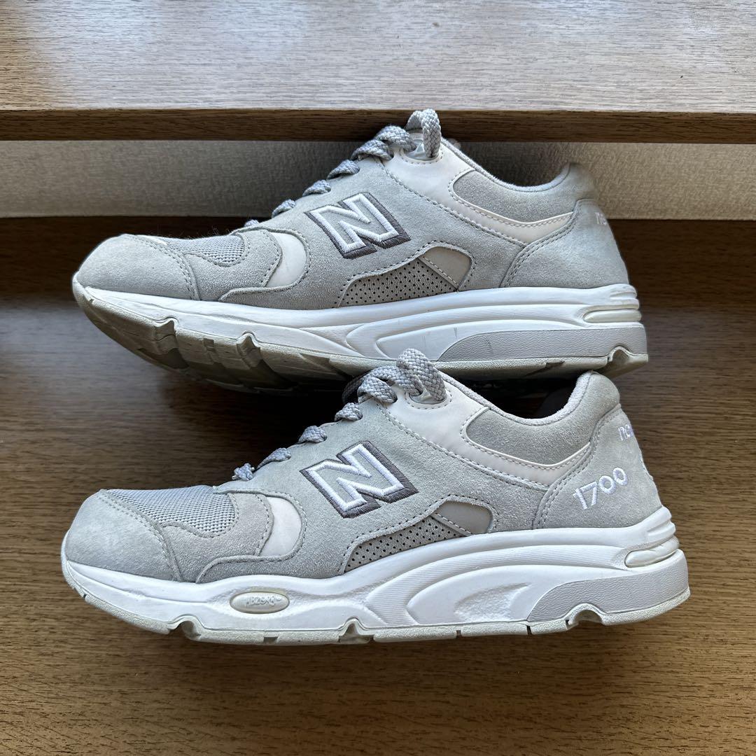 New balance CM 1700 B1