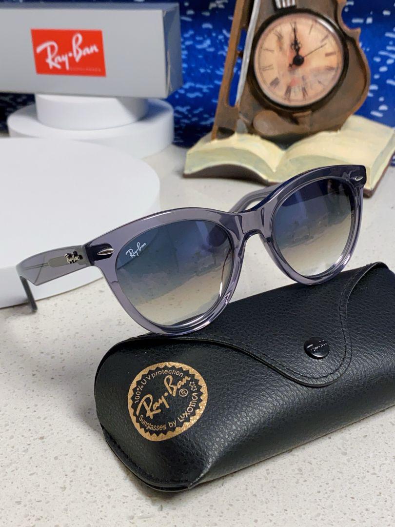 Ray-Ban グレー キャットアイ サングラス Ray-Ban グレー キャットアイ サングラス - メルカリ