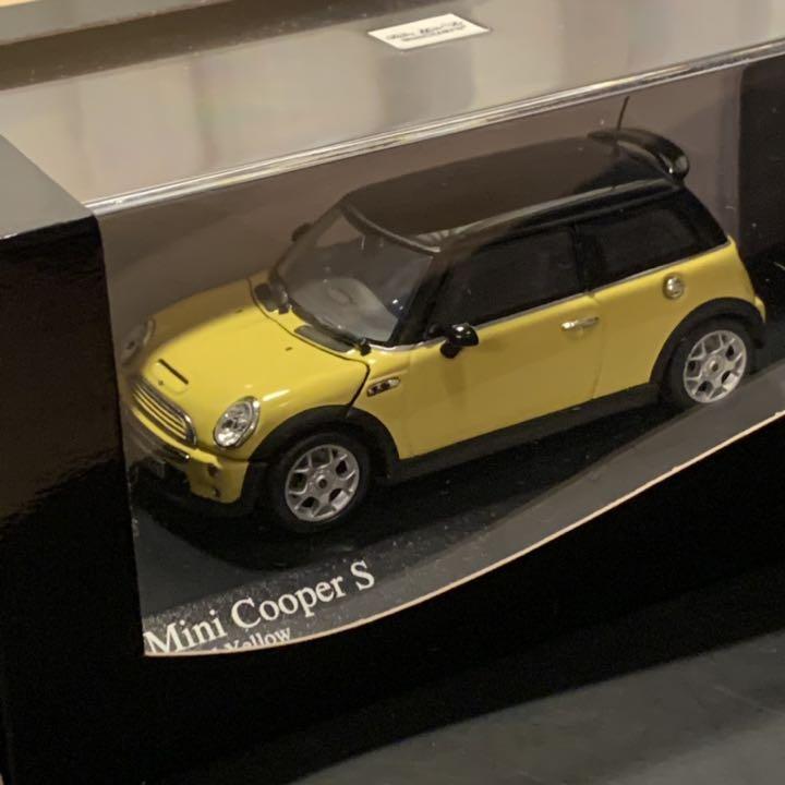 Amazon.co.jp: 京商 ミニクラブマン クーパーS 1/18 ミニカー 赤