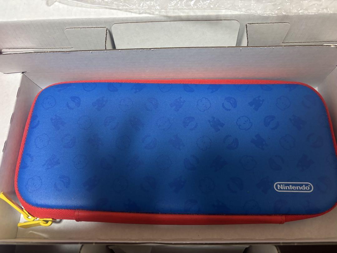 Nintendo switch 本体　マリオレッド