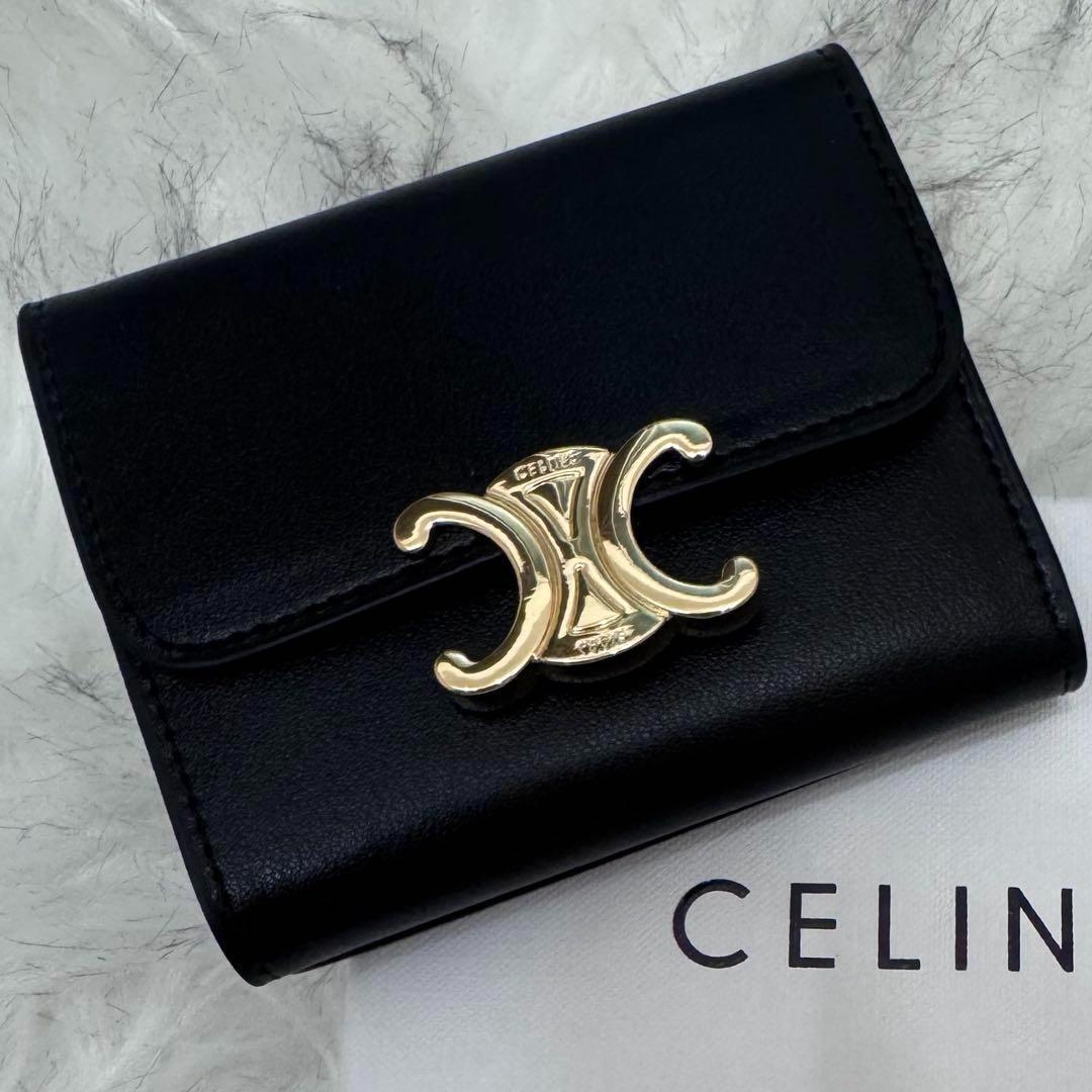CELINE 三つ折り財布 ブラック - メルカリ