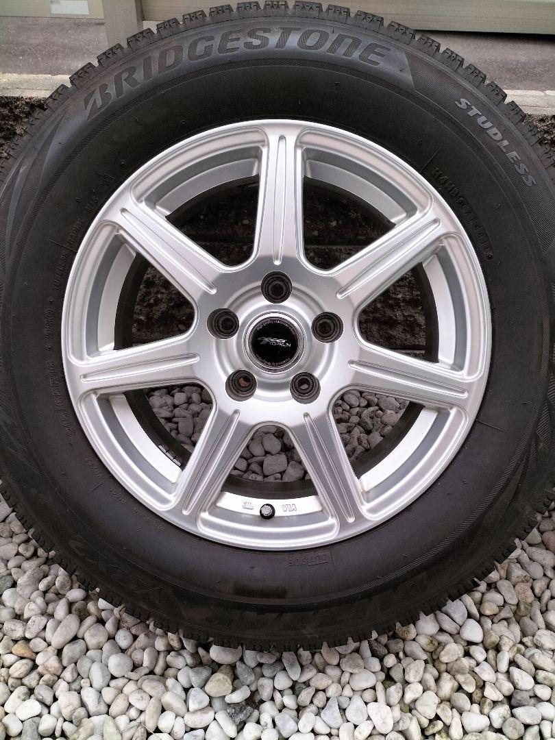 ①ネコ【送料無料】★215/65R16★スタッドレス★アルミホイール付★