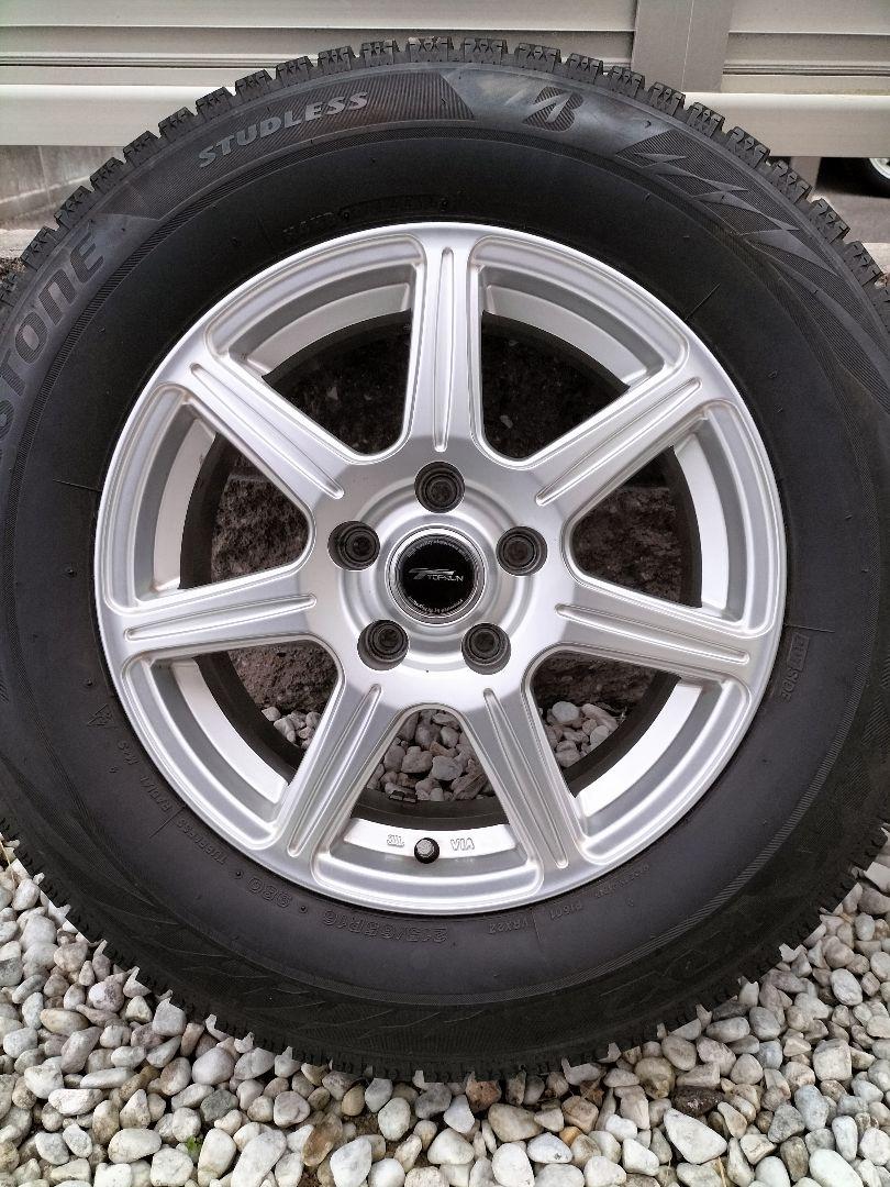 ①ネコ【送料無料】★215/65R16★スタッドレス★アルミホイール付★