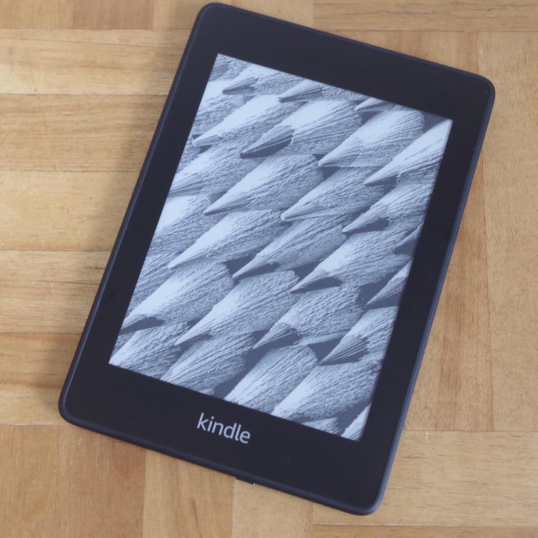 Amazon.co.jp: まったく新しい Kindle Paperwhite 第 10 世代
