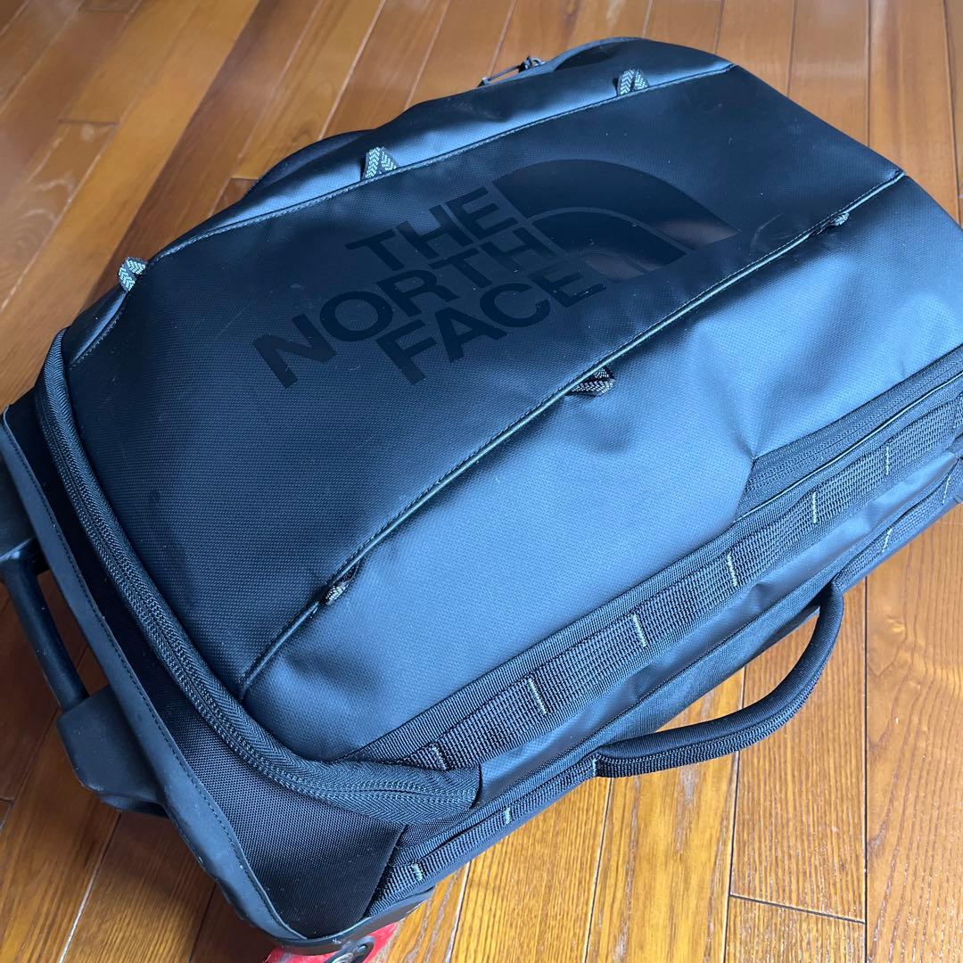 ザノースフェイス ベースキャンプローリングサンダー22インチ キャリーケース ザノースフェイス ベースキャンプローリングサンダー22インチ キャリーケース