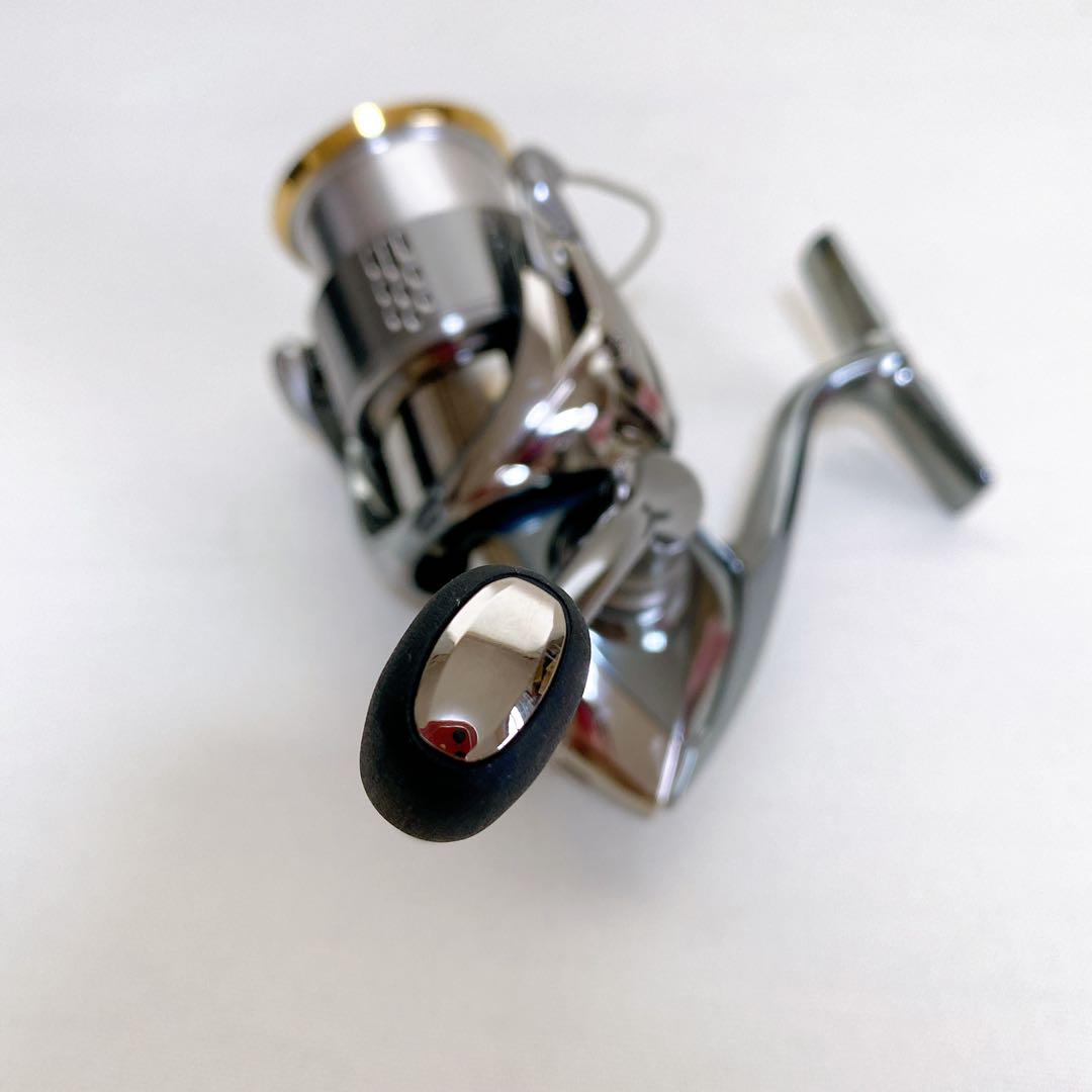 超美品 SHIMANO 18 ステラ 2500SHG ダブルハンドル付き