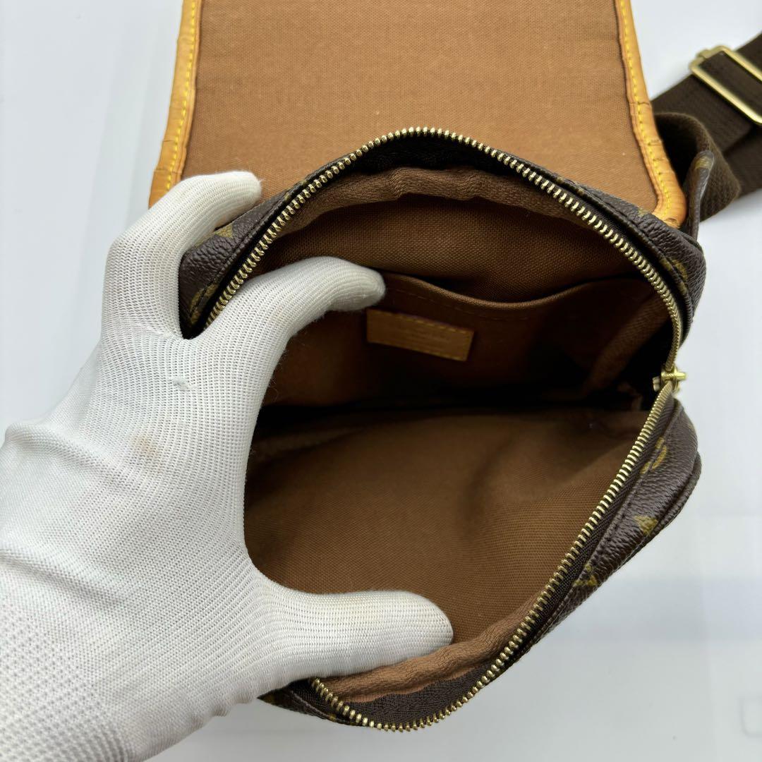 正規品 ルイヴィトン ボスフォール バムバッグ モノグラム ウエストバッグ