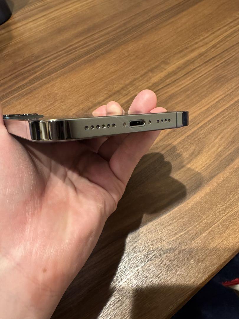 Apple iPhone12ProMAXグラファイト256GB 極美品