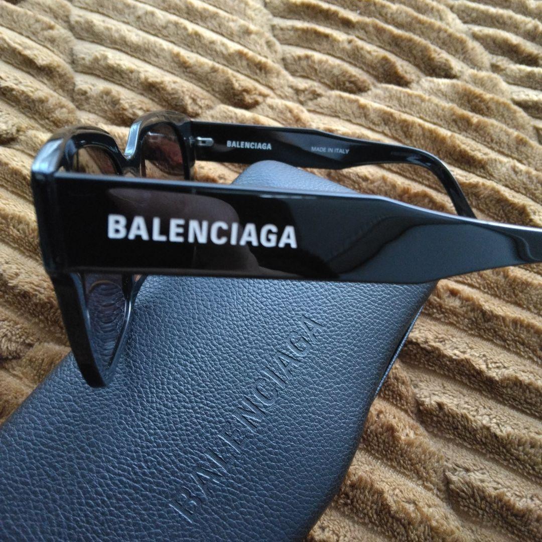 BALENCIAGA　サングラス　2024年10月正規店47,300円購入