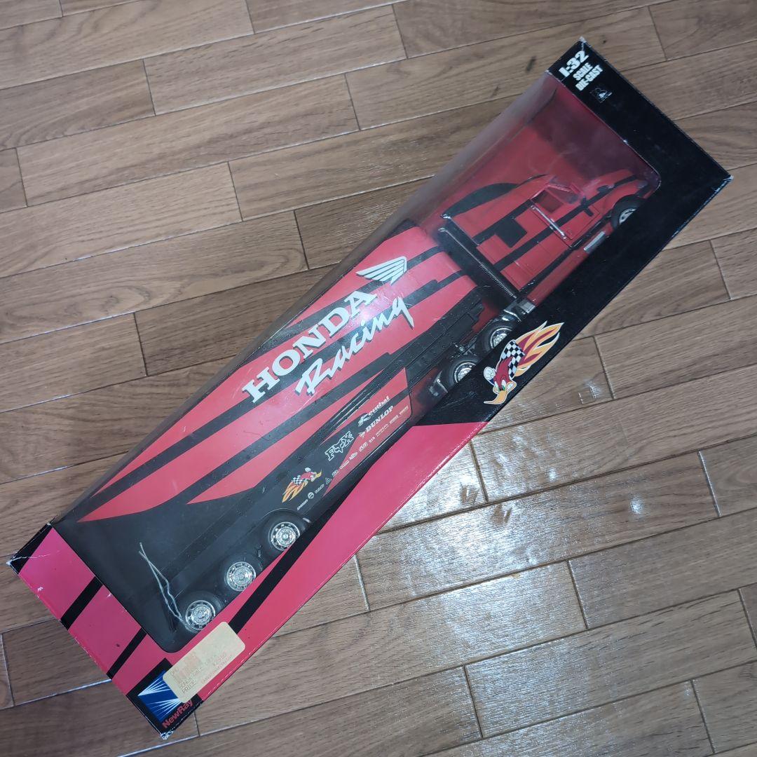 1/32　HONDA　ホンダ　アメリカ　レーシング　チームトラック