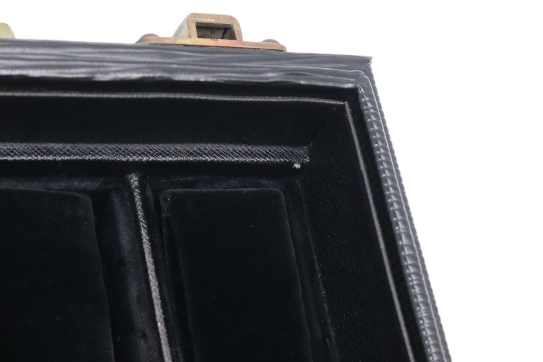 LV ヴィトン
