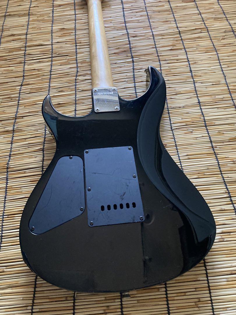 ☆値下決断☆ FERNANDES STをモディファイした逸品　新機能満載 ☆最終値下決断☆ FERNANDES STをモディファイした逸品 新機能