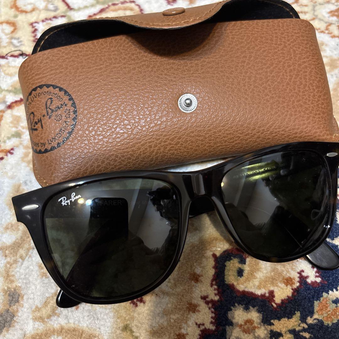 Ray-Ban ブラックサングラス ケース付き Ray-Ban ブラック サングラス ケース付き - メルカリ