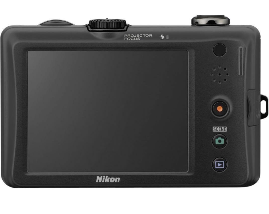● Nikon