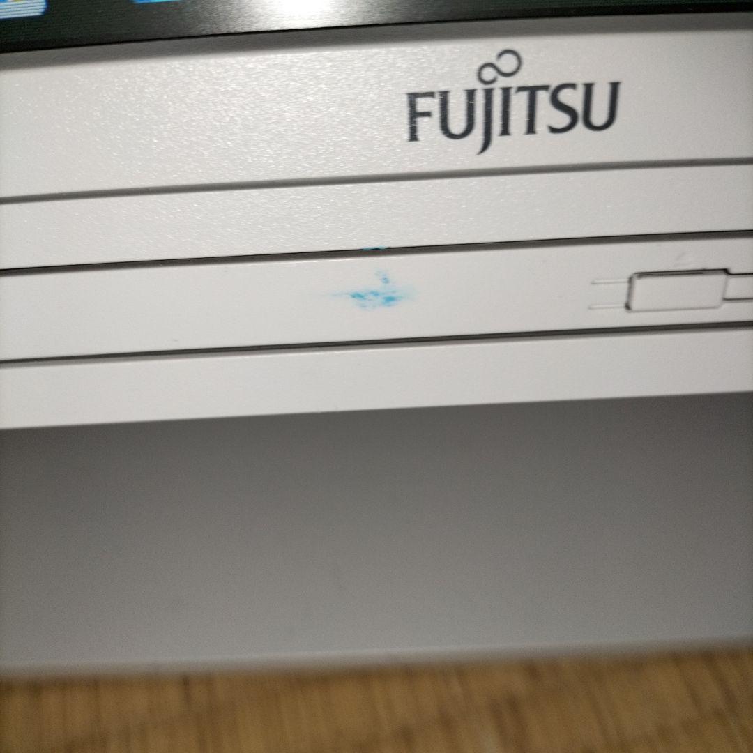 ESPRIMO K558/T モニター一体型PC Intel i5