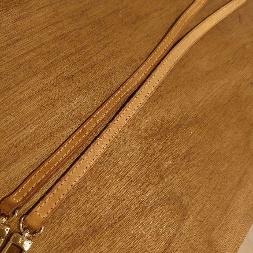 Louis Vuitton　ルイヴィトン　ストラップ　ショルダー　ヌメ革