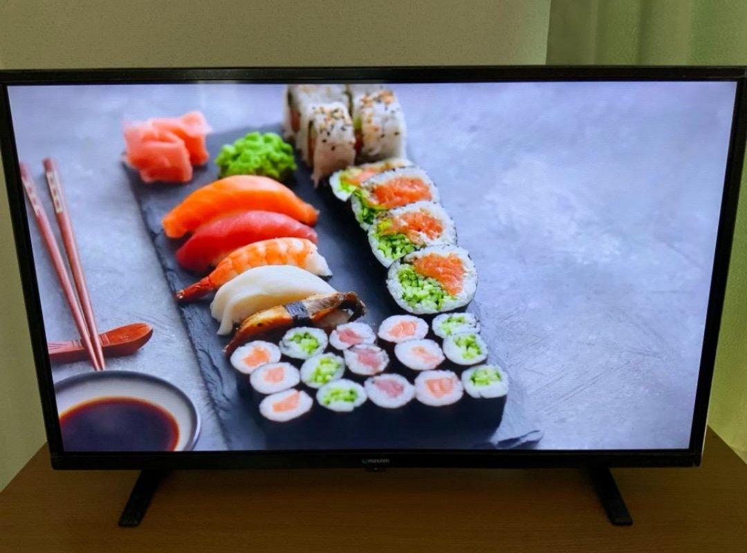 マックスゼン 液晶テレビ 32型 2020年製 美品
