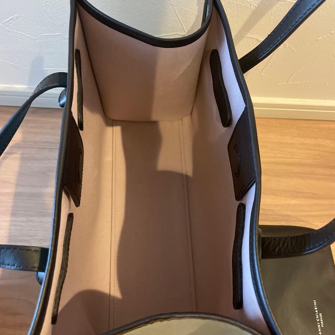 【美品】GIANNI CHIARINI ジャンニキャリーニマルチェッラS カーキ