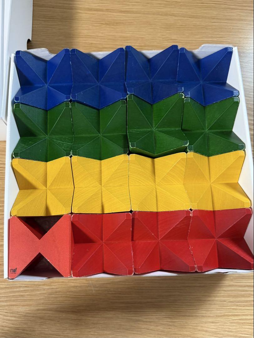 【中古】ネフスピール ネフ社 積み木 知育玩具　naef 【匿名配送】