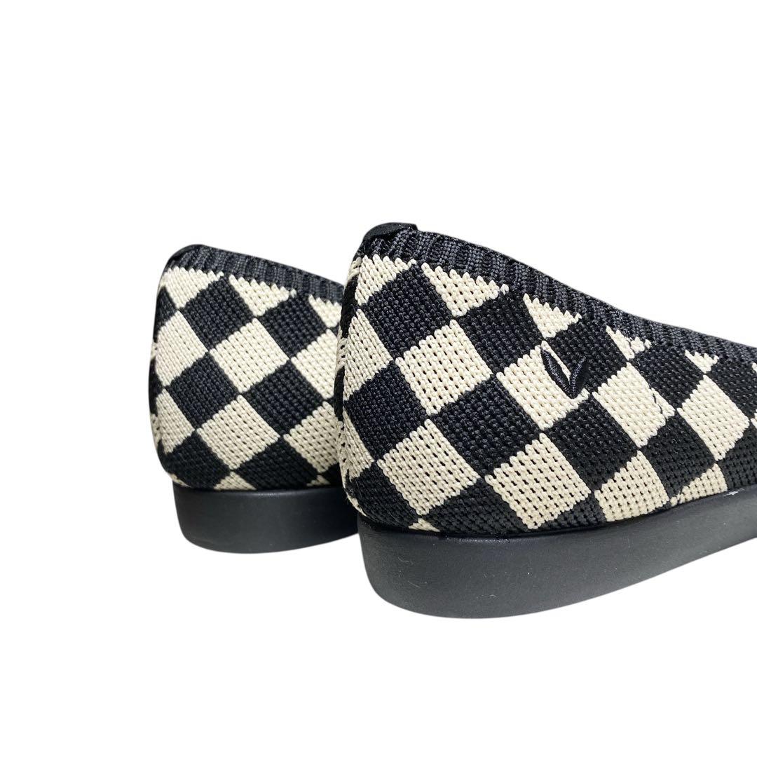 VIVAIA ポインテッドトゥ 超軽量 ニットパンプス BLK/WHT 35