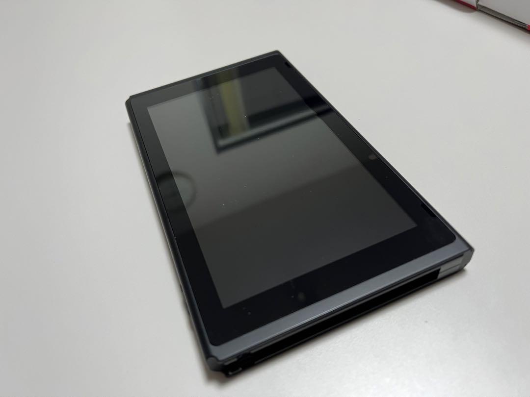 ニンテンドースイッチNintendo Switch   バッテリー強化版　美品