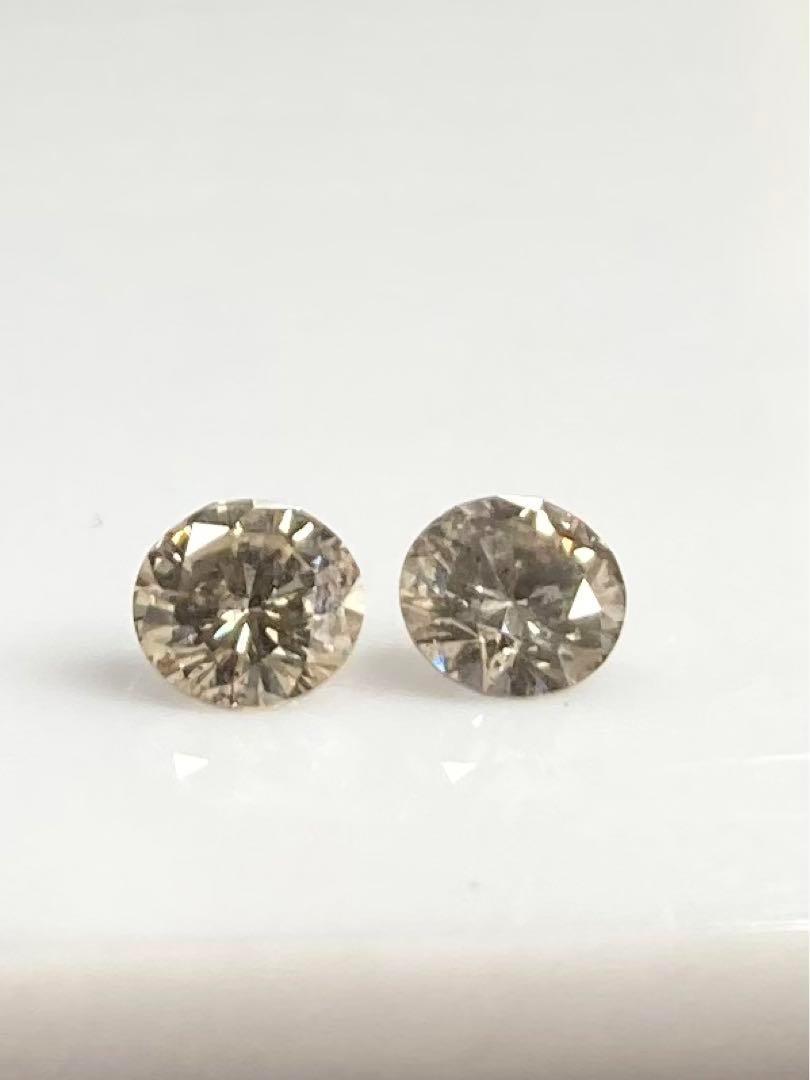 計1．4ct k18天然ダイヤモンドピアス