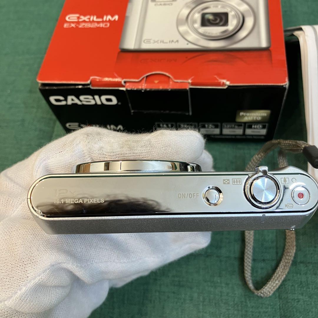 裕*様 CASIO EXILM EX-ZS240 デジタルカメラ　カシオ
