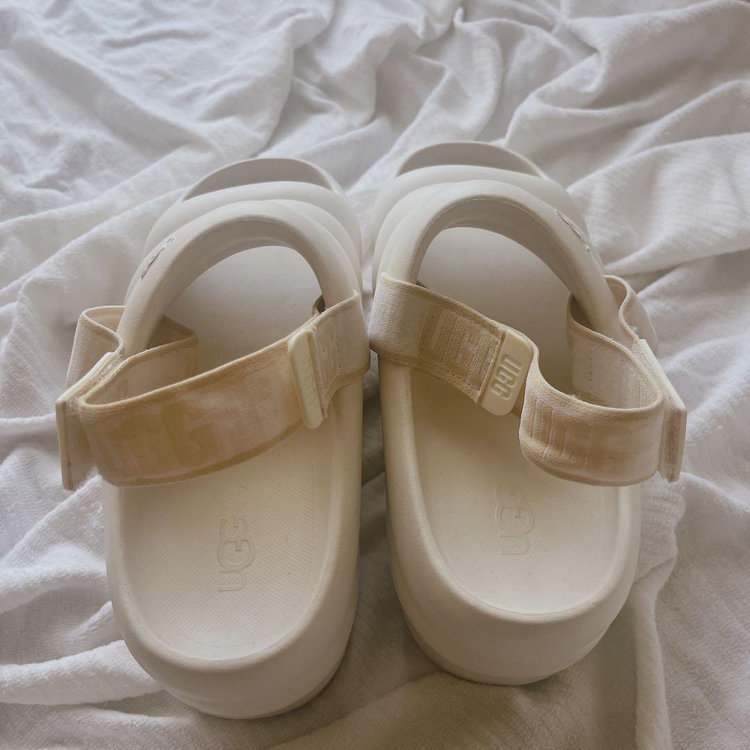 UGG AWW YEAH アーイヤー　サンダル