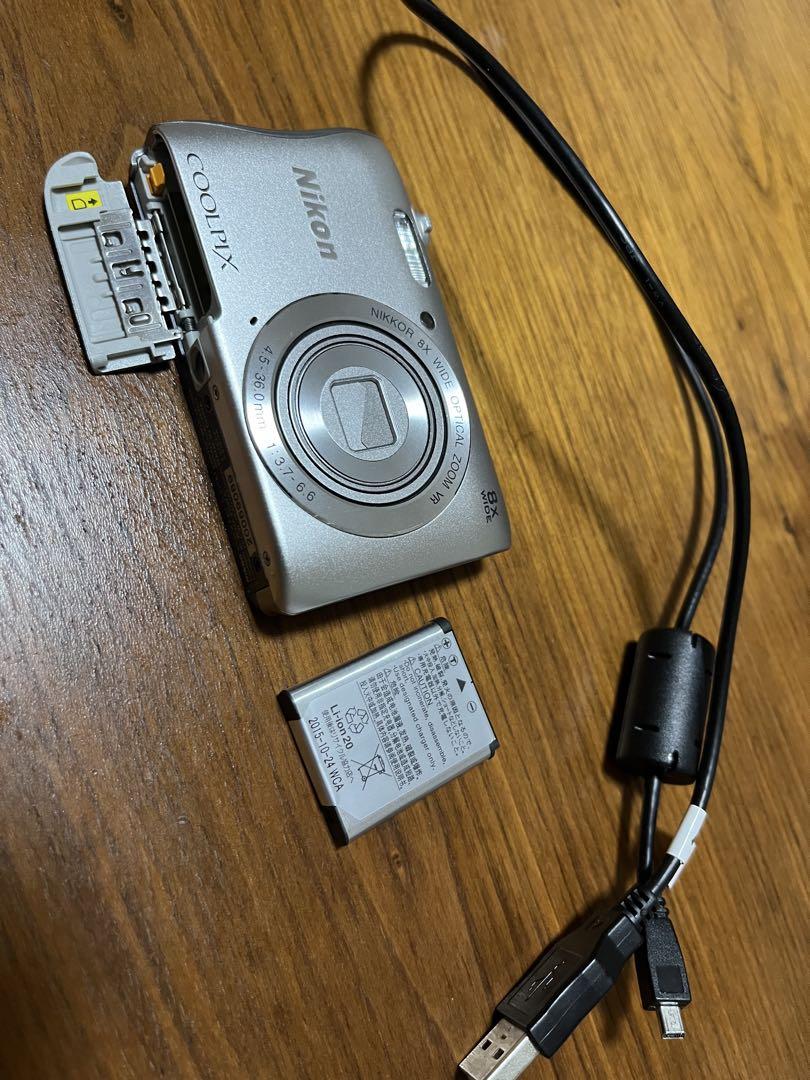 ニコン Nikon COOLPIX S3700 カメラ