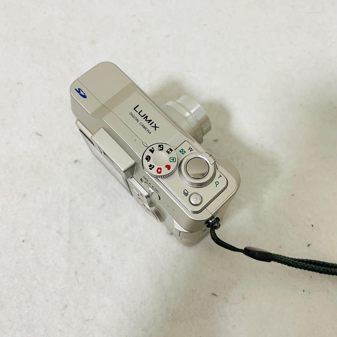 Panasonic LUMIX DMC-LC33 コンパクトデジタルカメラ 単三