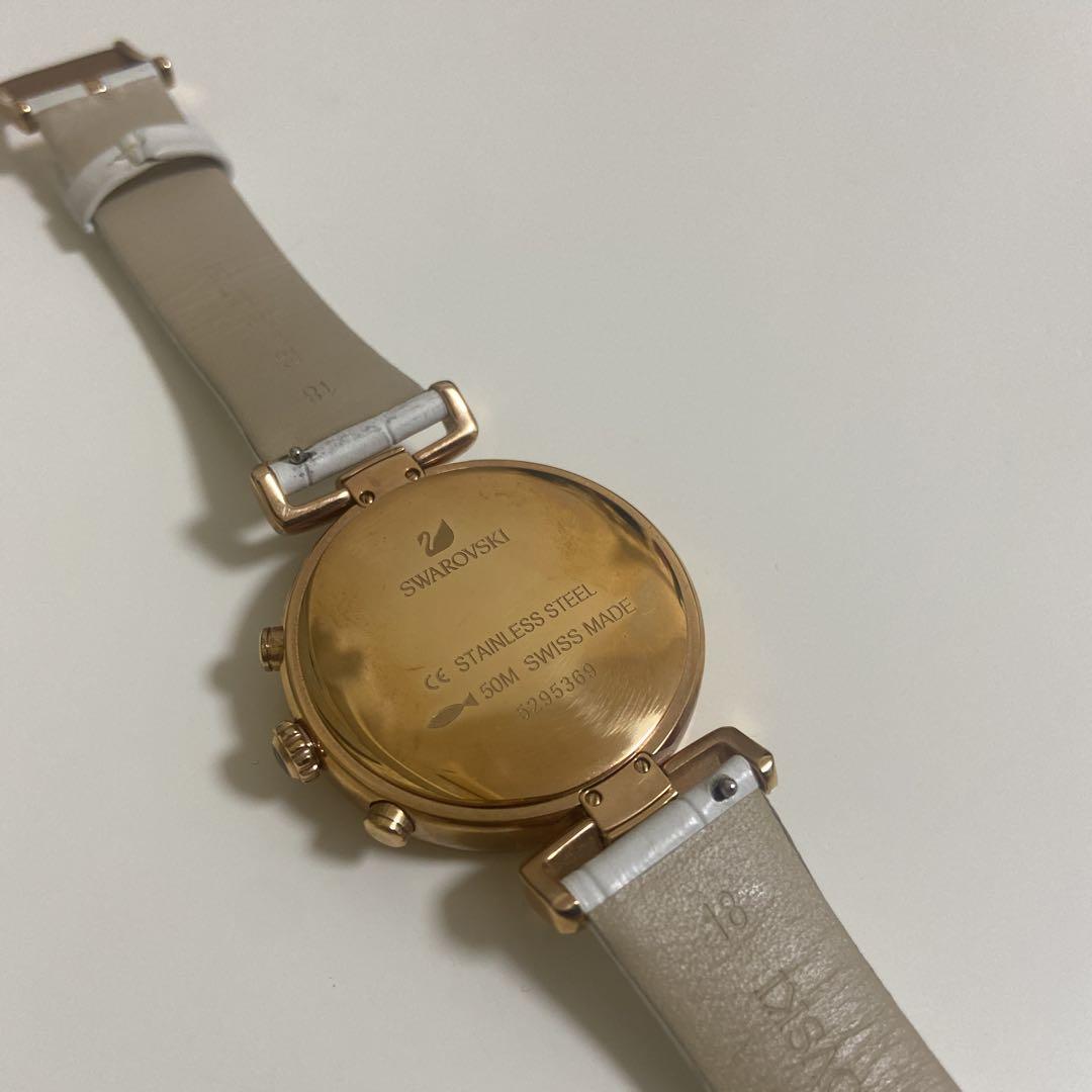 SWAROVSKI スワロフスキー　時計