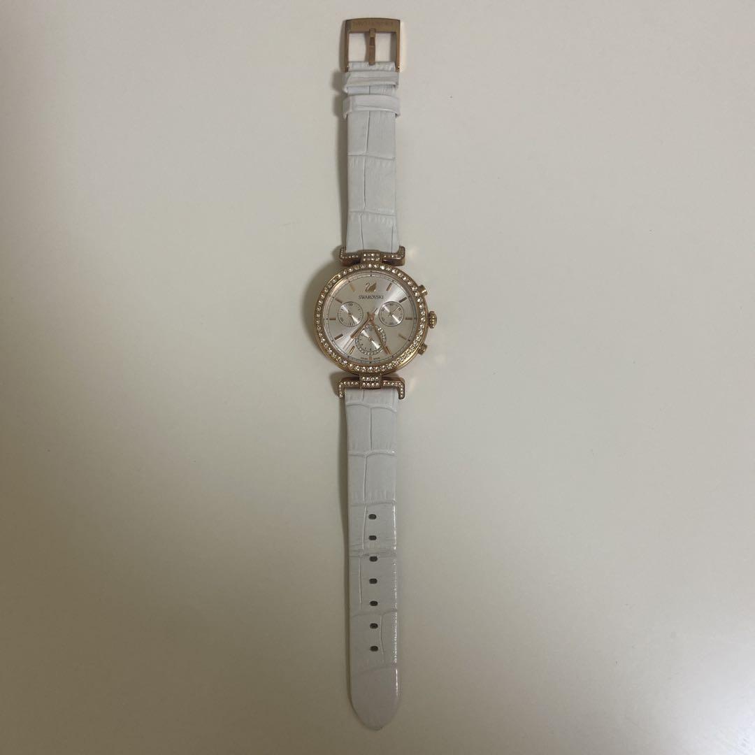 SWAROVSKI スワロフスキー　時計