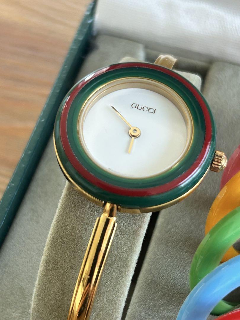 GUCCI　着せ替え　時計　チェンジベゼル　バングル　ブレスレットウォッチ