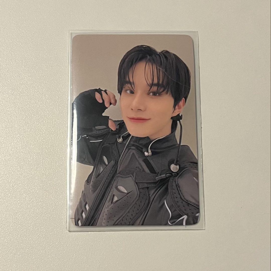 NCT 127 東京ドーム 会場限定 6000円 購入特典 トレカ 6種 コンプ NCT 127 ジョンウ SMTOWN2025 6000円購入特典 トレカ - メルカリ