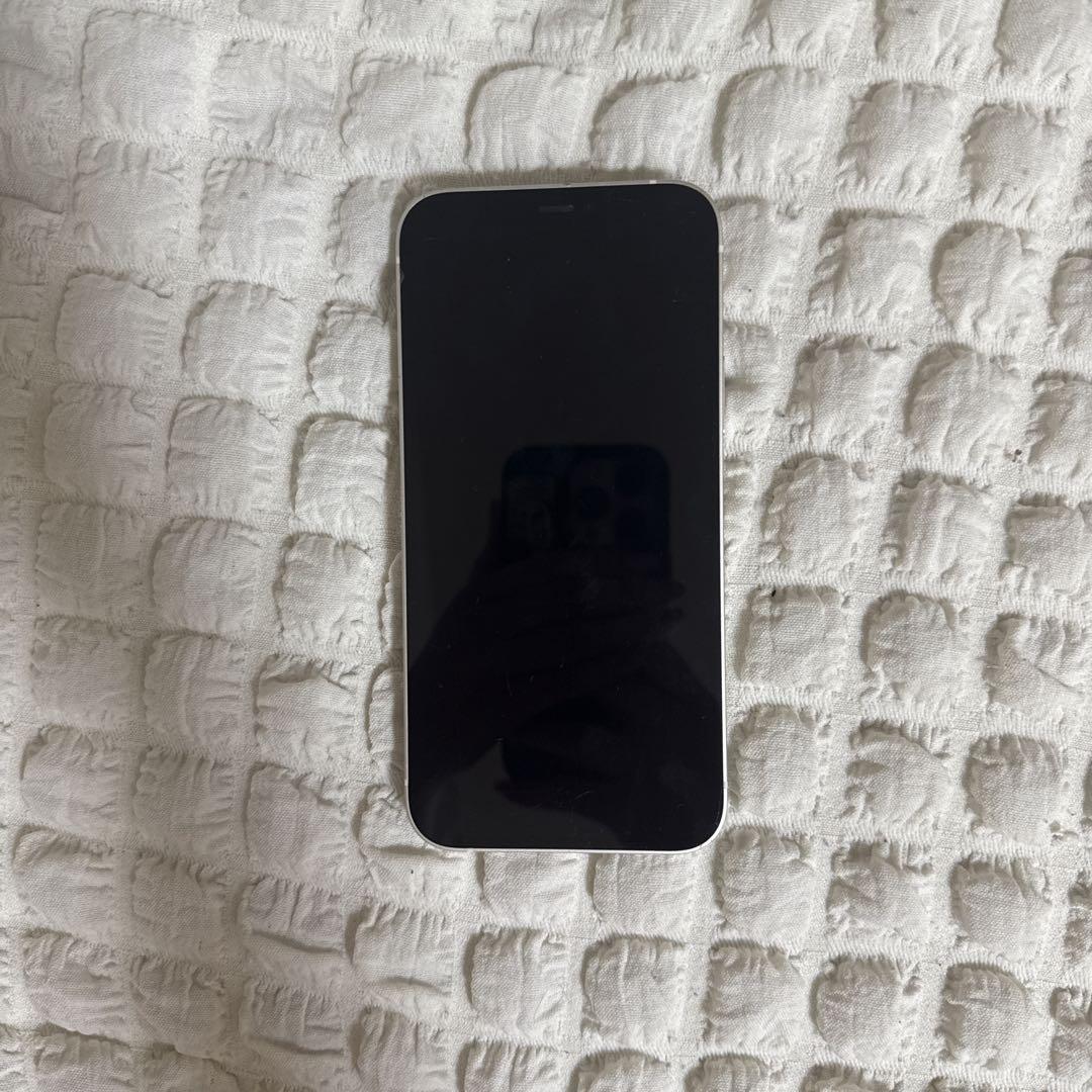 Apple iPhone 12 ホワイト 本体SIMフリー Amazon | 【整備済み品】 Apple iPhone 12 128GB ホワイト SIM