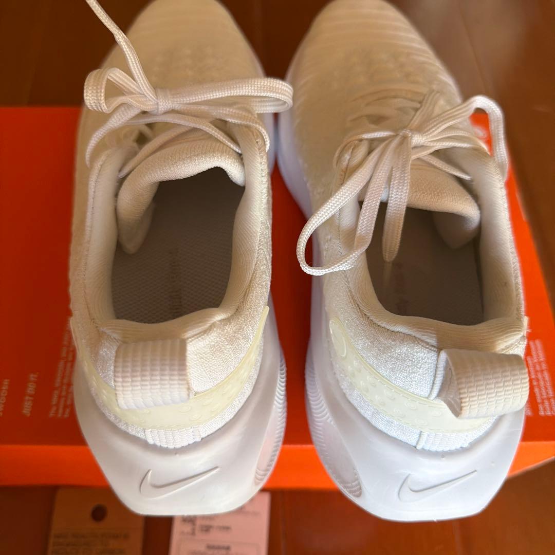 Nike INFINITYRUN 4 ホワイト/ホワイト 24.5cm Nike INFINITYRUN 4 ホワイト/ホワイト 24.5cm