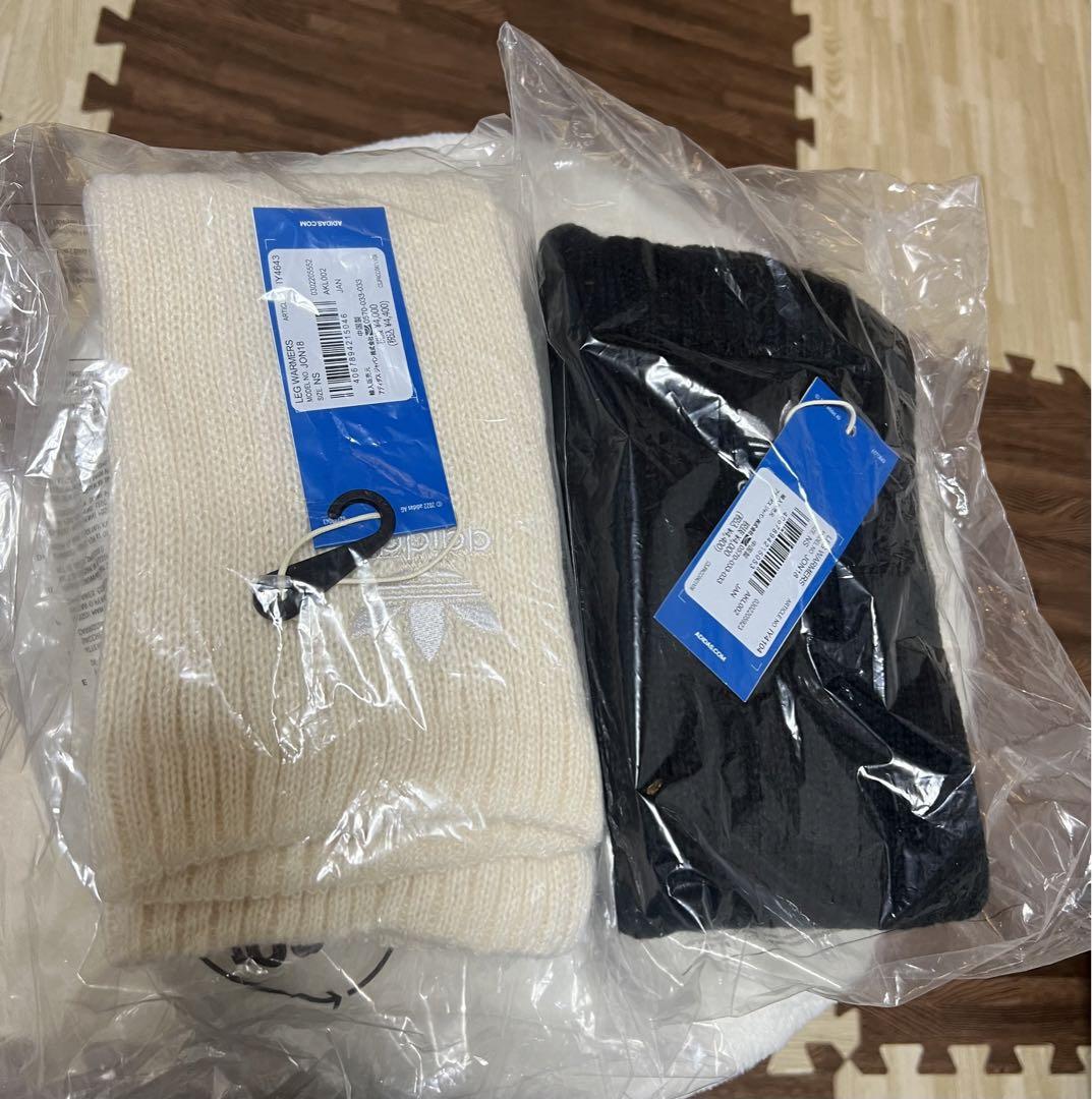 【完売商品】adidas レッグウォーマー 2点セット 未開封タグ付き 完売商品】adidas レッグウォーマー 2点セット 未開封タグ付き