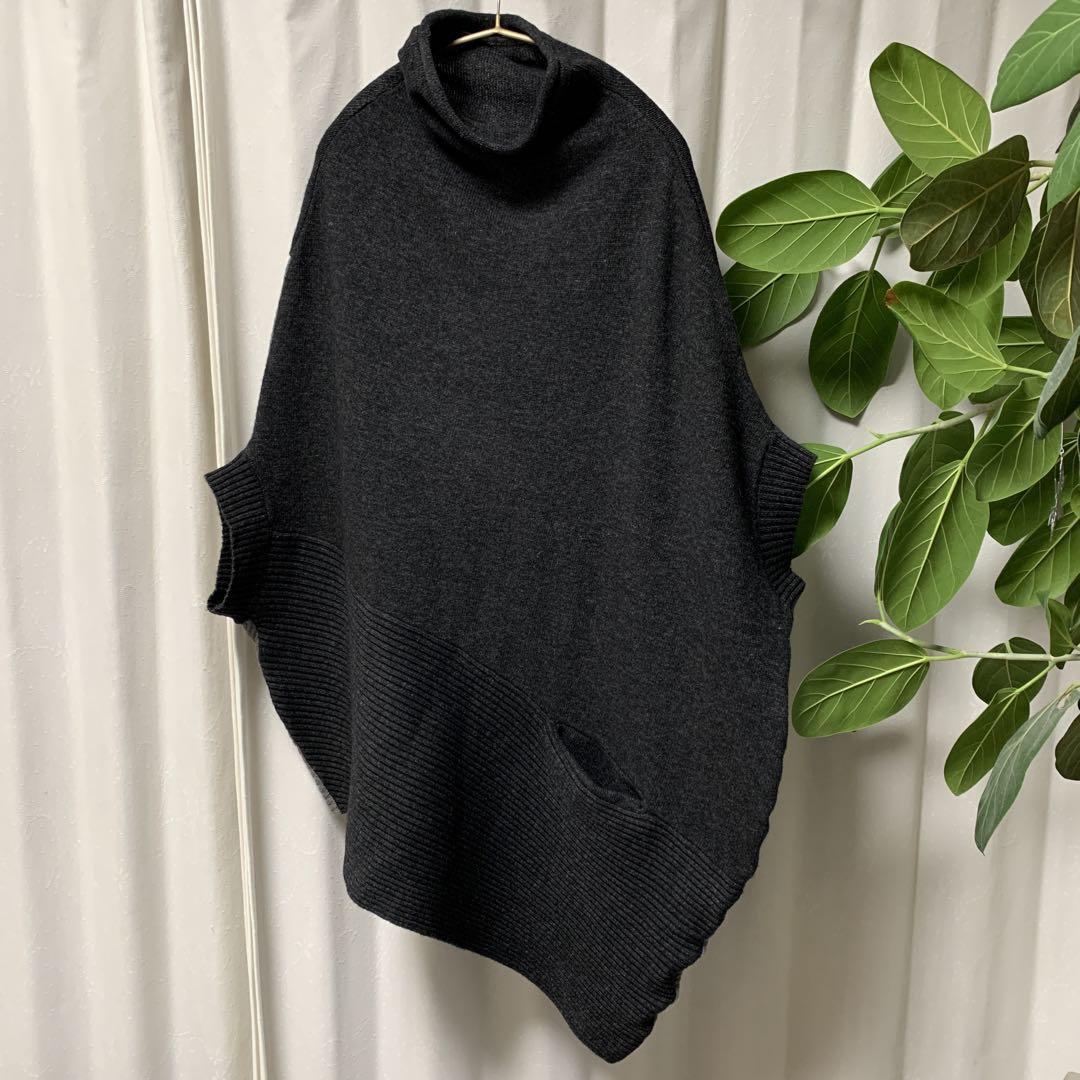 新品 未使用 ✨アートミックス ボトルネック ポンチョ 風 変形ベスト フリー