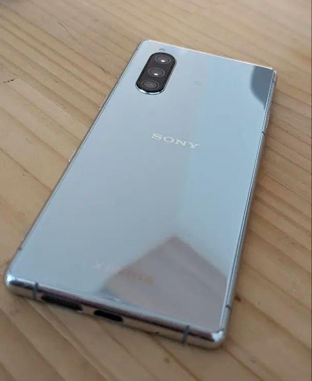 Xperia 5 901SO