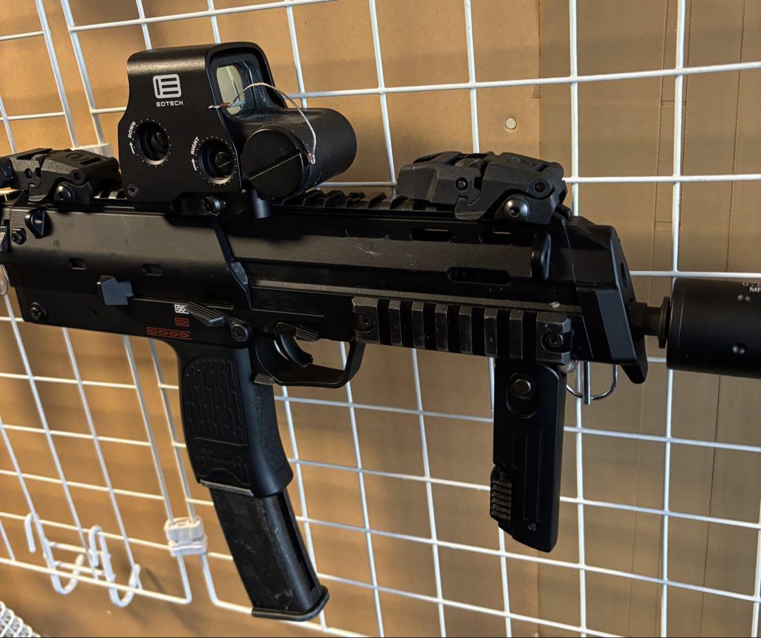 東京マルイ　ガスブロ　MP7A1 外装カスタム