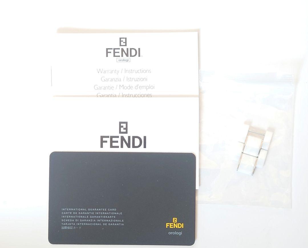 FENDI クアドロ クォーツ腕時計