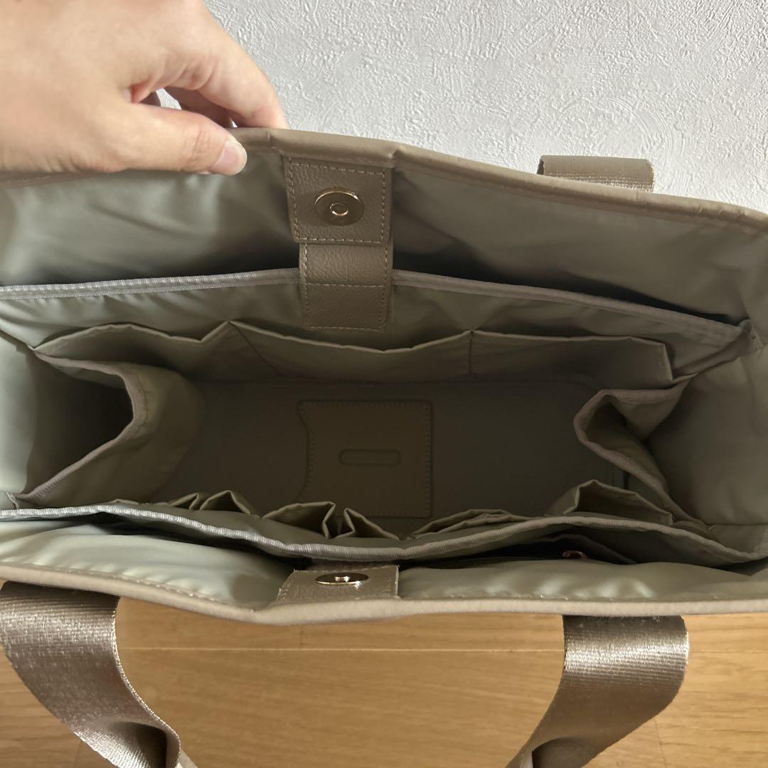 【美品】y-style 魔法の収納　マロンベージュ　赤工友里　トートバッグ 美品】y-style 魔法の収納 マロンベージュ 赤工友里 トート