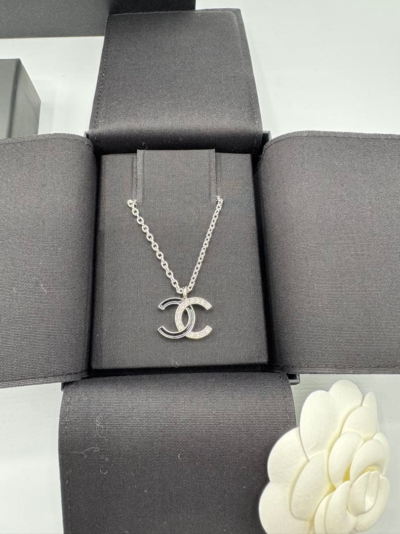 25ss新品 シャネル ココマーク ネックレス ユニセックス プレゼント最適 25ss新品 シャネル ココマーク ネックレス ユニセックス プレゼント最適