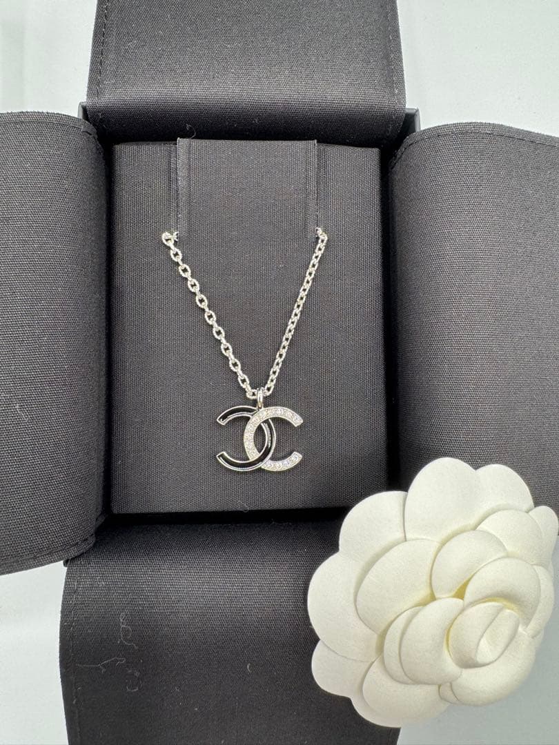 25ss新品 シャネル ココマーク ネックレス ユニセックス プレゼント最適 25ss新品 シャネル ココマーク ネックレス ユニセックス プレゼント最適