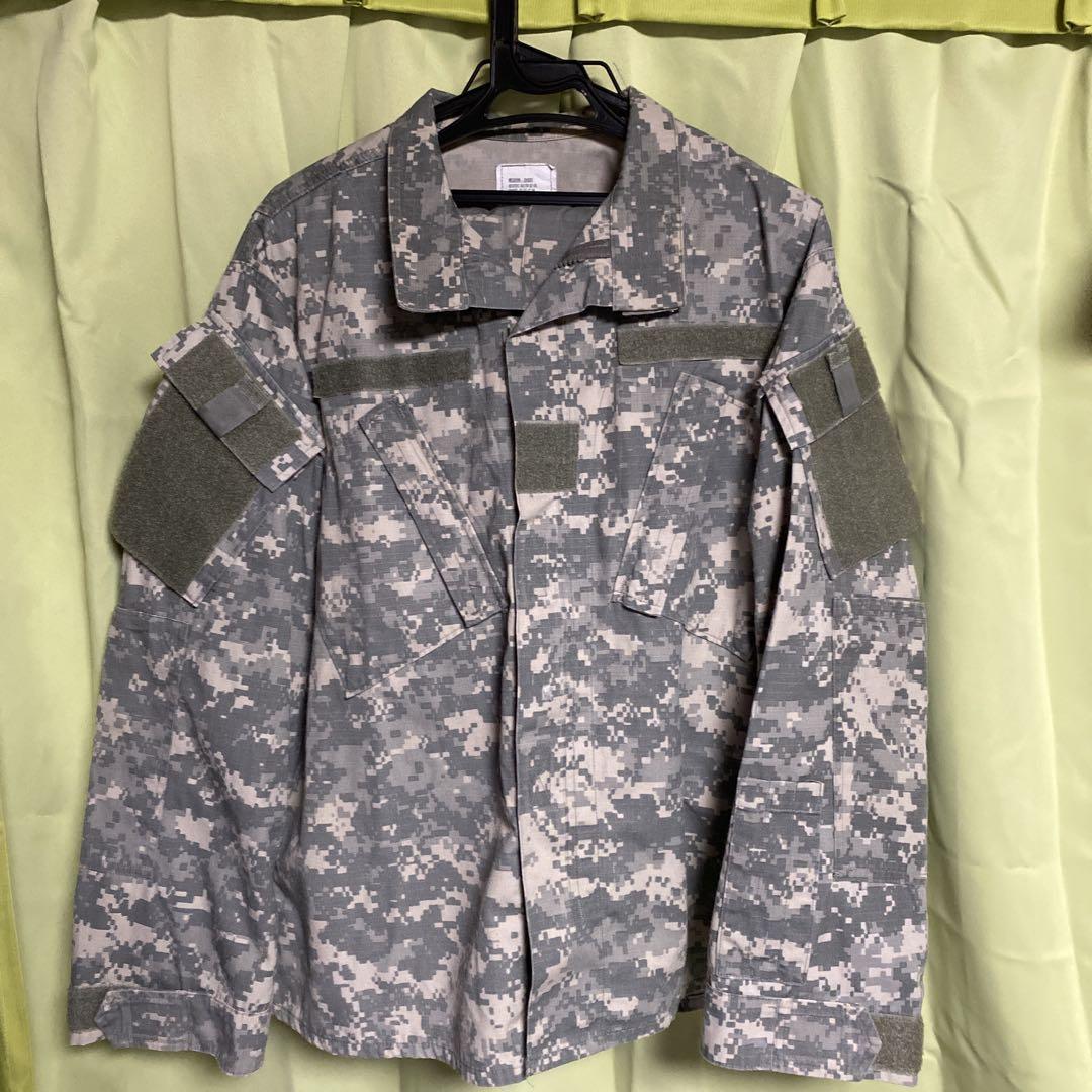米陸軍迷彩服上下（プラスおまけ付き