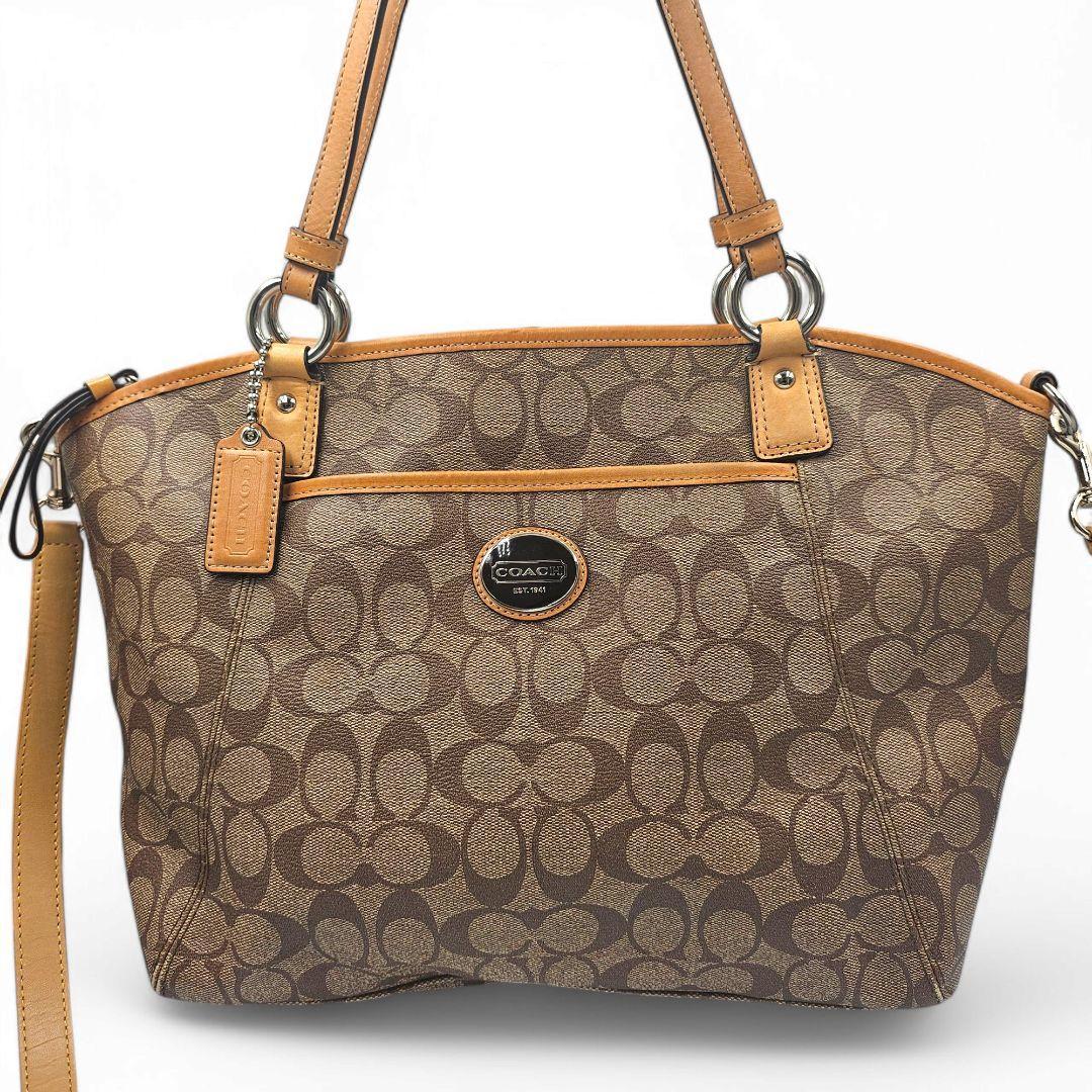 良品　コーチ　トートバッグ　ショルダー2way 　PVC 　シグネチャー　A4可