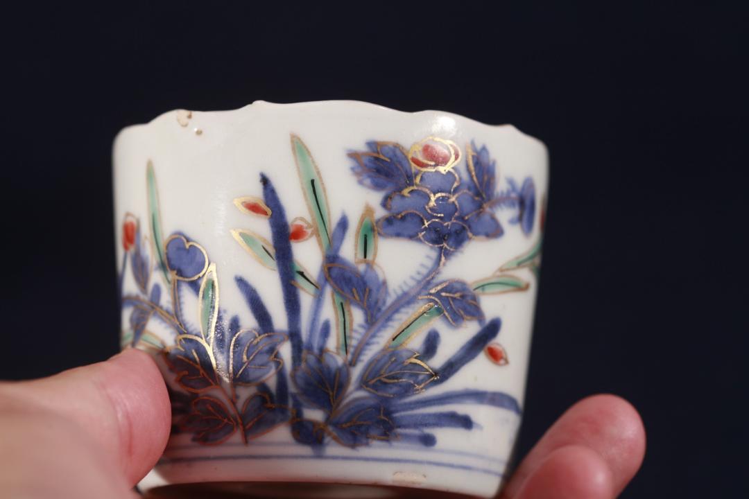 958 古伊万里染付花唐草図蕎麦猪口　幕末 958 古伊万里染付花唐草図蕎麦猪口 幕末