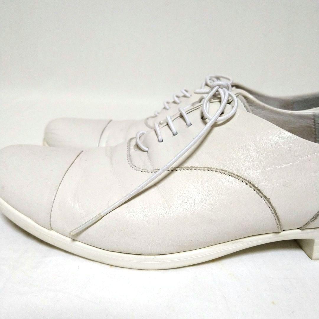 TRAVEL SHOES by chausser　ホワイト　サイズ37　23.5