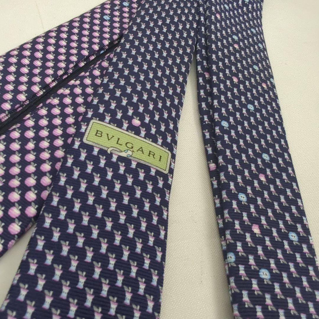 【新品 未使用級】BVLGARI ブルガリ 水玉 りんご 総柄 ネクタイ ロゴ