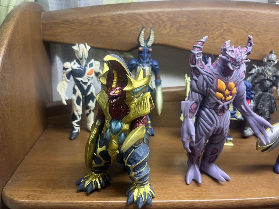 ウルトラ怪獣ソフビ27個まとめ売り